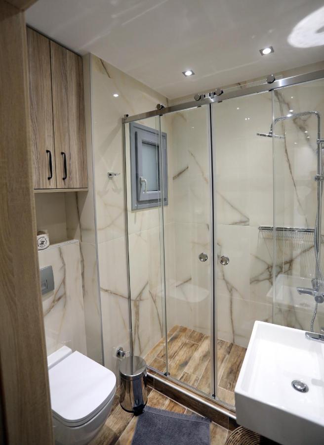 La Larissa Luxury Apartments Trekke Экстерьер фото