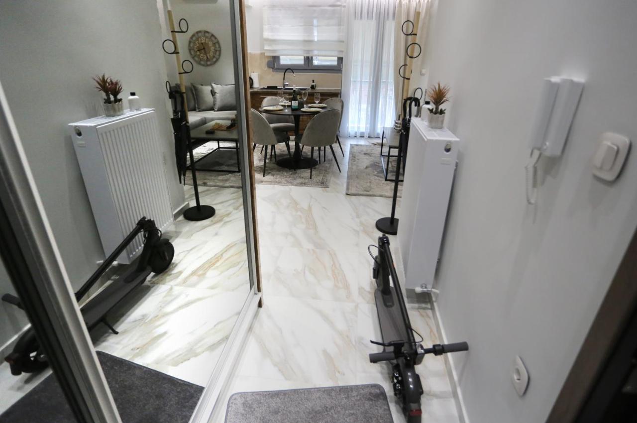 La Larissa Luxury Apartments Trekke Экстерьер фото